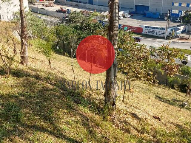 #2020 - Terreno em condomínio para Venda em Santana de Parnaíba - SP