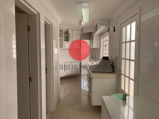 Casa para Venda em Santana de Parnaíba - 2