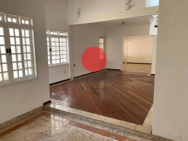 Casa para Venda em Santana de Parnaíba - 3