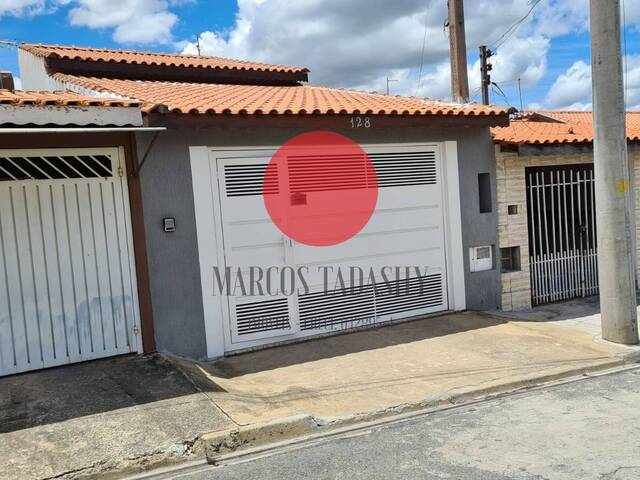 #2460 - Casa para Venda em Salto de Pirapora - SP