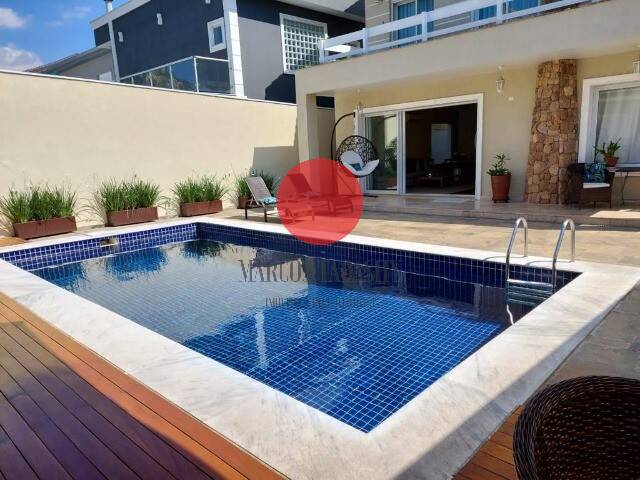 Casa para Venda em Santana de Parnaíba - 4