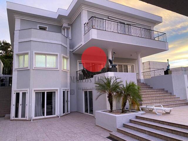 Casa para Venda em Santana de Parnaíba - 3