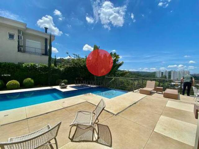 Casa para Venda em Santana de Parnaíba - 2