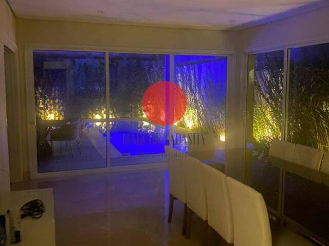 Casa para Venda em Santana de Parnaíba - 4