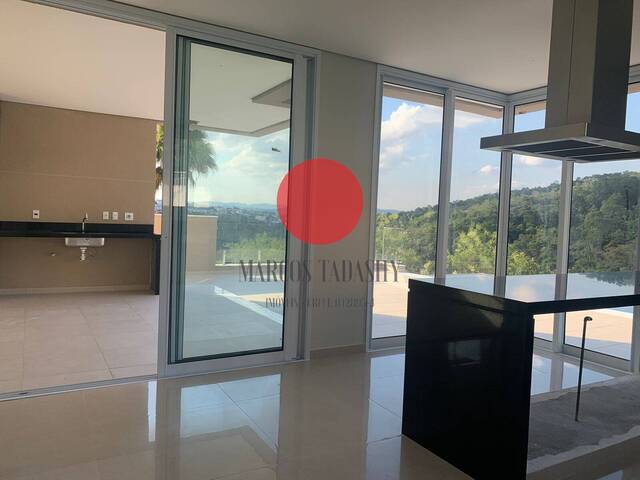 Casa para Venda em Santana de Parnaíba - 4