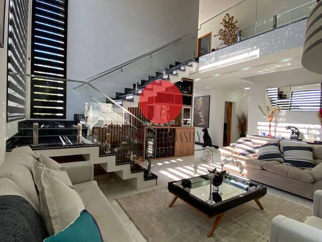 Casa para Venda em Santana de Parnaíba - 2