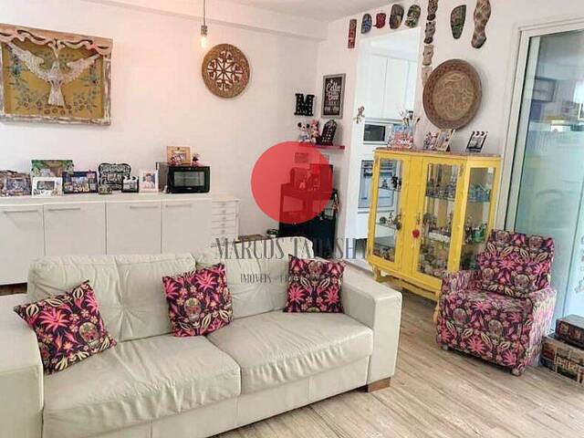Apartamento para Venda em Santana de Parnaíba - 2