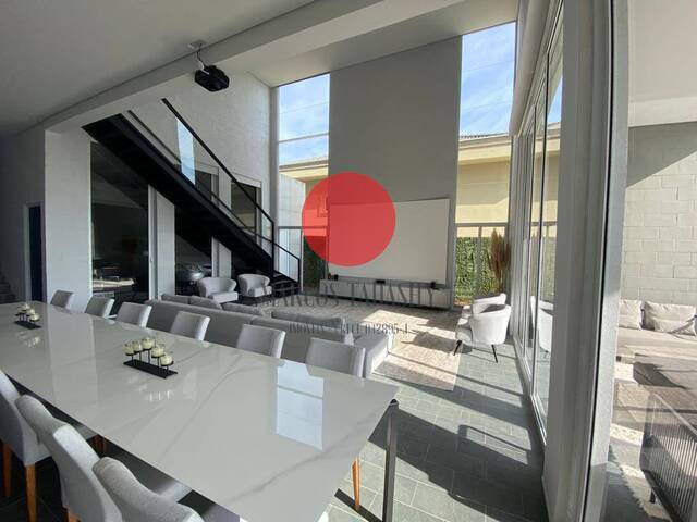 Casa para Locação em Santana de Parnaíba - 4