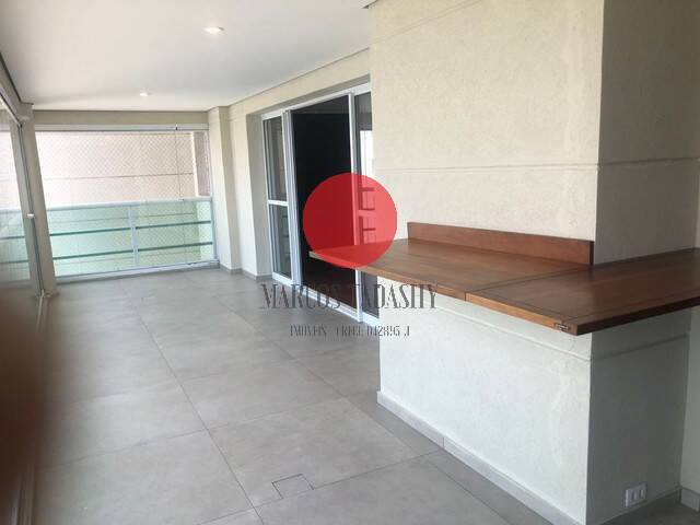 Apartamento para Venda em Santana de Parnaíba - 4