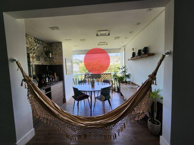 Apartamento para Venda em Santana de Parnaíba - 2