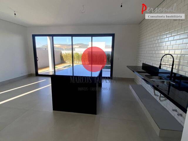Casa em condomínio para Venda em Santana de Parnaíba - 2