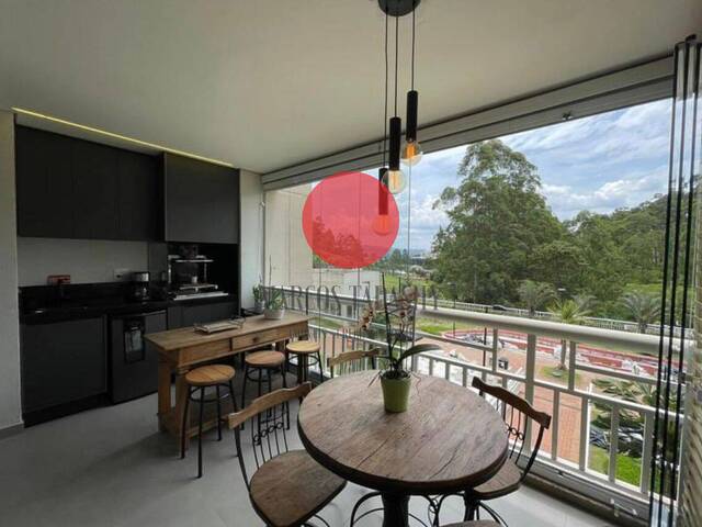 Apartamento para Venda em Santana de Parnaíba - 2