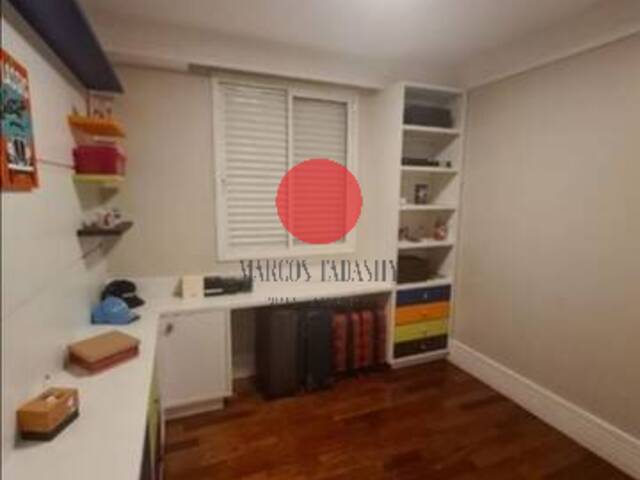 Apartamento para Venda em Santana de Parnaíba - 5
