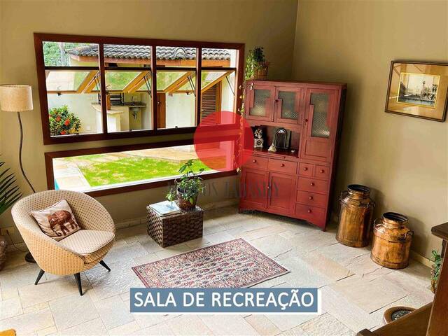 #4648 - Casa em condomínio para Locação em Santana de Parnaíba - SP