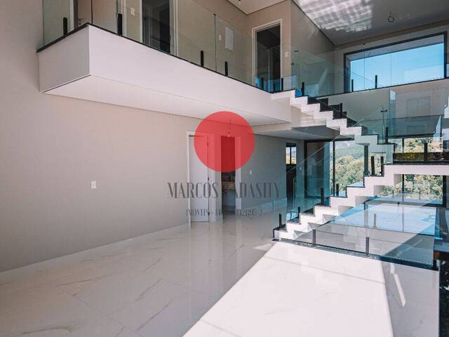 #4956 - Casa em condomínio para Venda em Santana de Parnaíba - SP