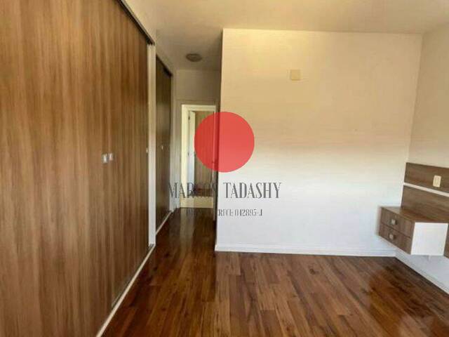 Apartamento para Venda em Santana de Parnaíba - 4