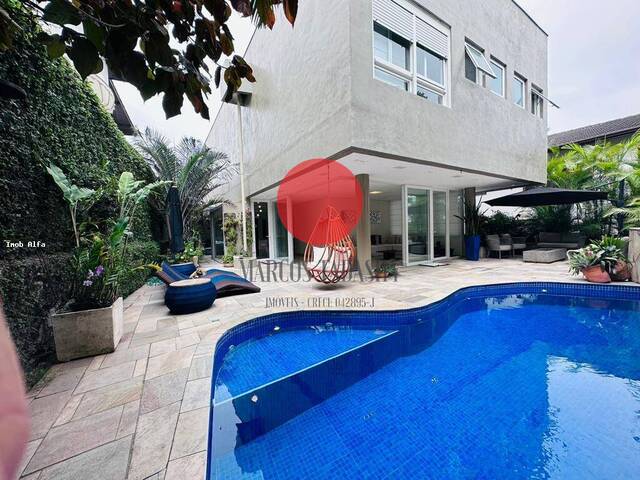 #5321 - Casa em condomínio para Venda em Santana de Parnaíba - SP