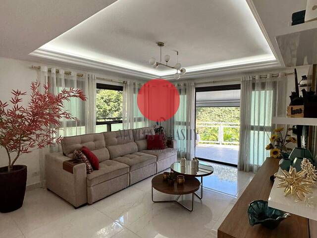 #5821 - Casa em condomínio para Venda em Santana de Parnaíba - SP