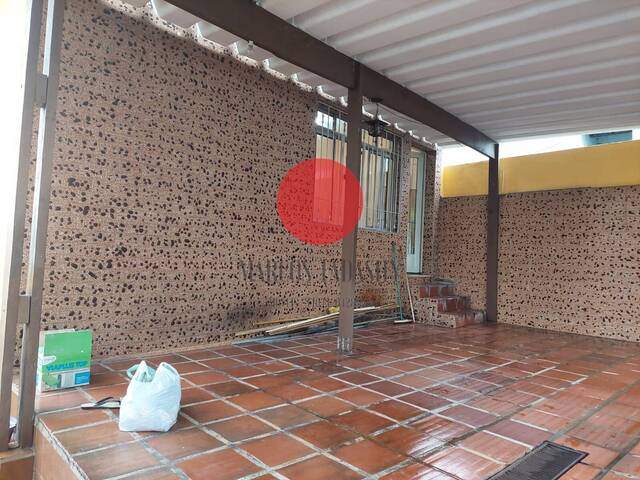 #6821 - Casa para Locação em Jandira - SP - 2