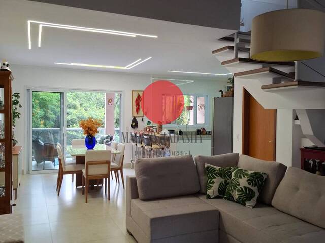 Casa para Venda em Santana de Parnaíba - 5
