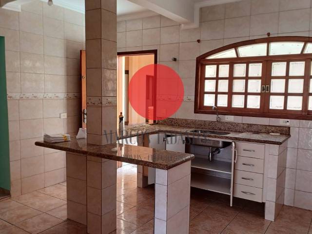 Casa para Venda em Santana de Parnaíba - 5