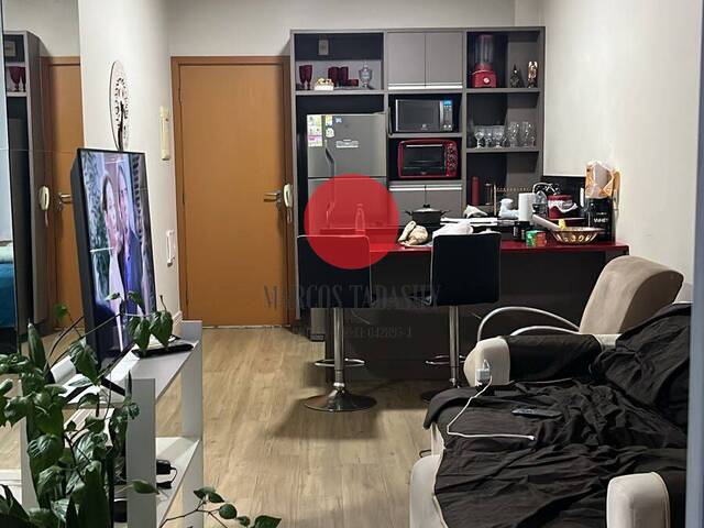 Apartamento para Venda em Santana de Parnaíba - 2